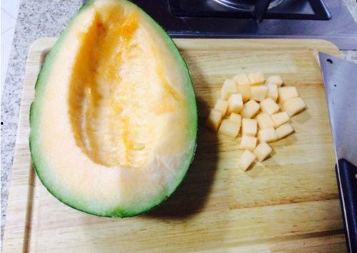 哈密瓜可以蒸熟吃吗,蒸熟后别有风味